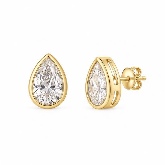 Solène Pear Diamond Studs