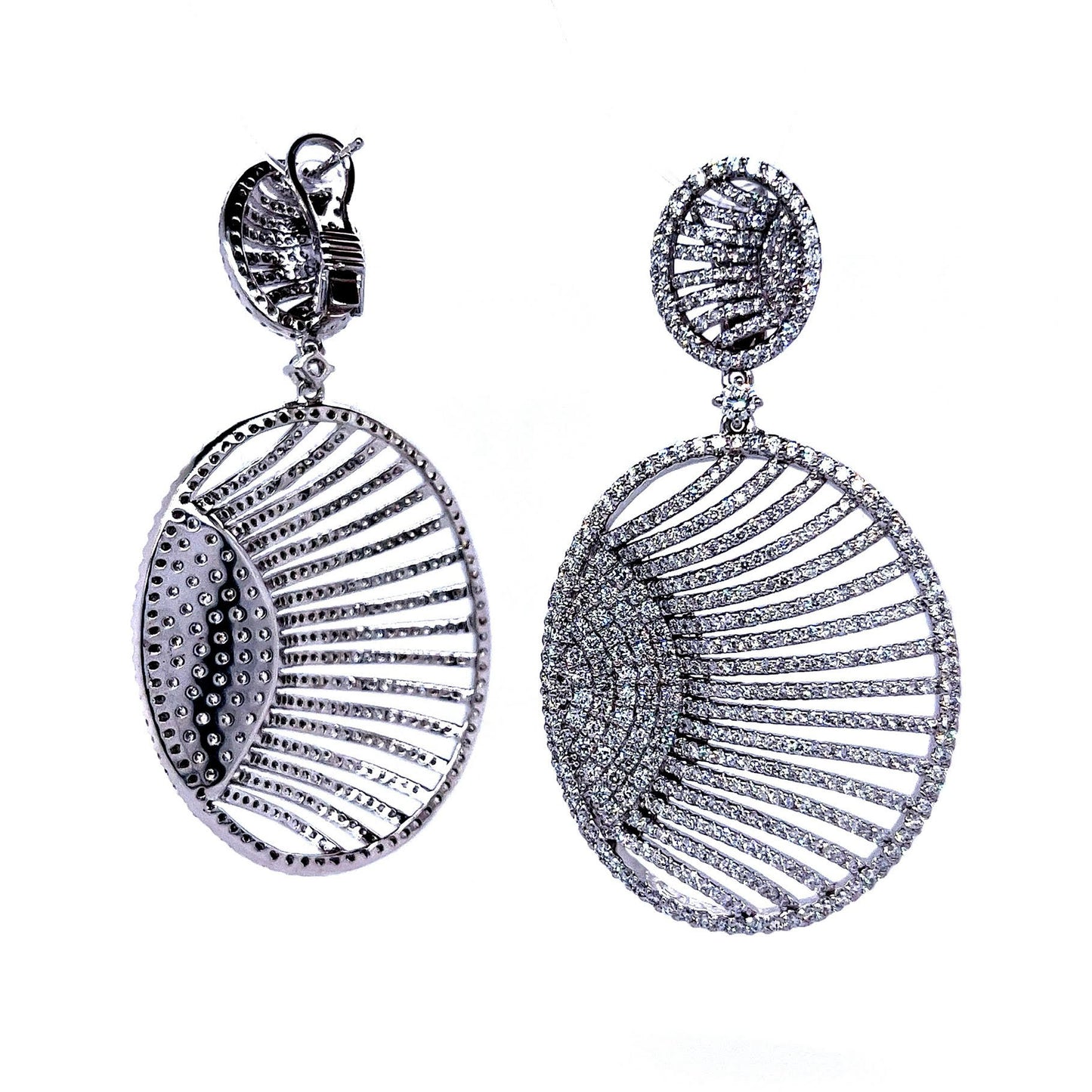Spreading Feathers Dangling Diamond Earrings (Oval)
