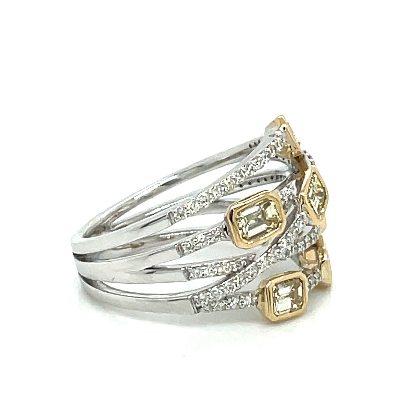Bezel Ring