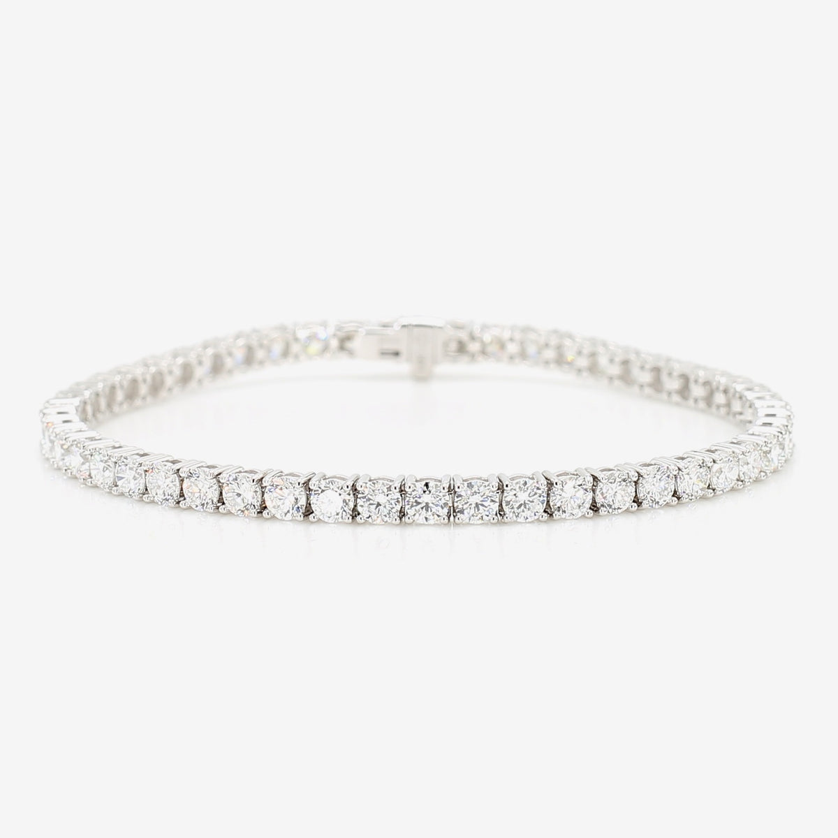 4-Prong Classic Tennis Bracelet – Natural Diamond